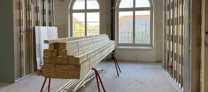 Projektet, Kv. Spetsen 10, omfattar cirka 2 500 m² där man har valt att bygga innerväggarna med Gyproc Hybridregel. 